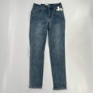 NWT Caslon Skinny Light Blue Vintage Rough Hem Jeans Size 0 Women's